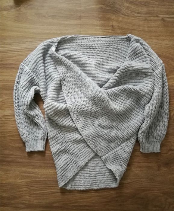 Sweter sweterek Signific z dekoltem na plecach szary S/M