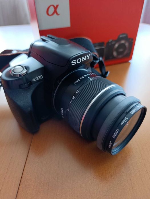 Aparat lustrzanka cyfrowa SONY A230 + obiektyw 18-55mm