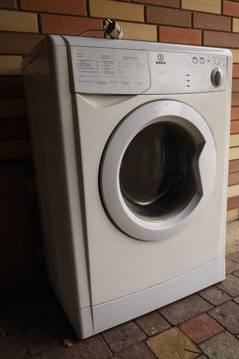 продам стиральную машину б/у