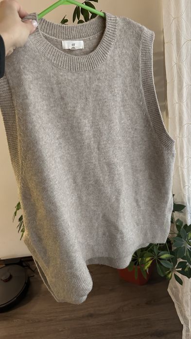 Безрукавка H&M