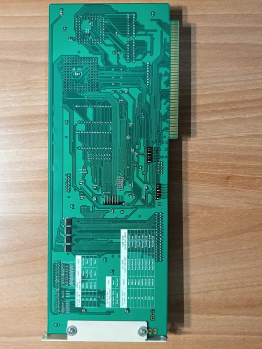 Amiga N2630 akcelerator z 68030/50MHz, koprocesor, 8MB + 128MB RAM