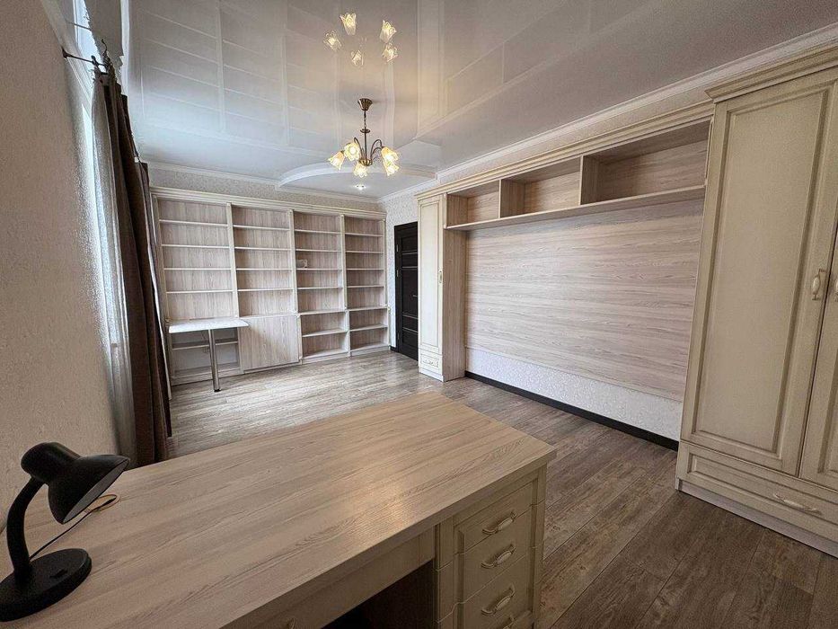 ₴ Продаж сучасного будинку біля Рівного