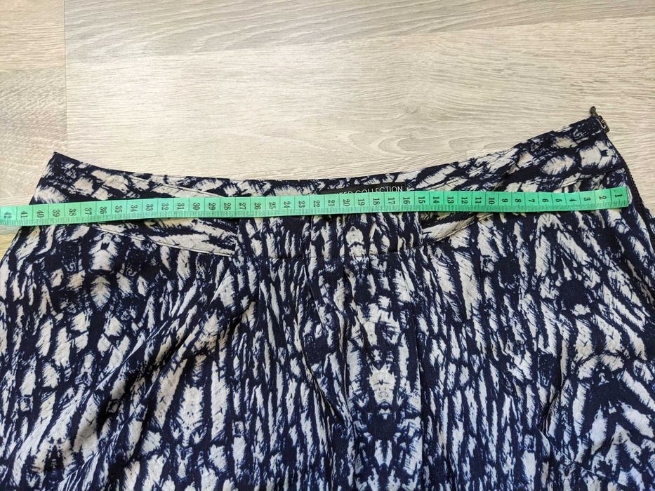 Летняя юбка с большими карманами от Mark&Spenser + футболка, р. 38/M-L