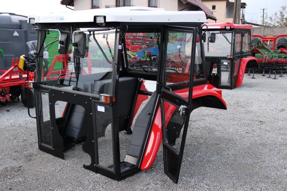 Kabina c 360 z błotnikami z tworzywa ursus NAGLAK nowość 2017