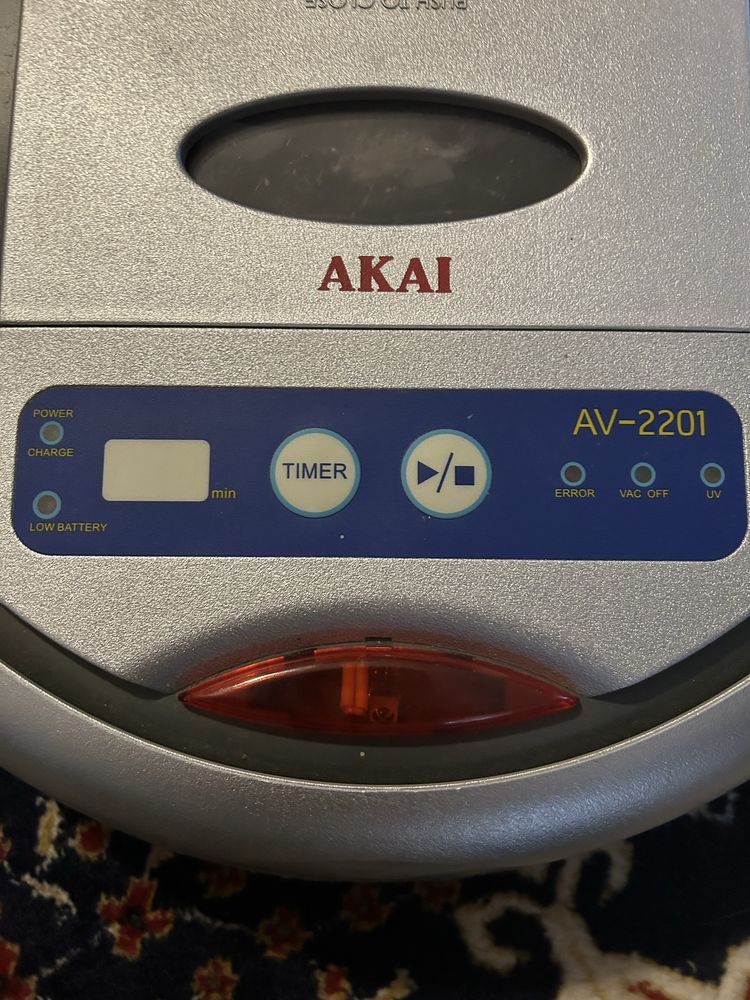 Продам пилосос AKAI  AV-2201