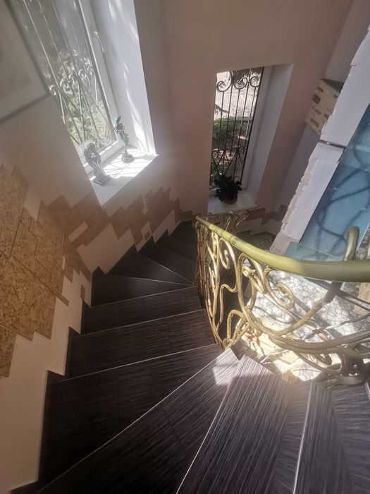 Продам два будинки р-н 28 школи Романково