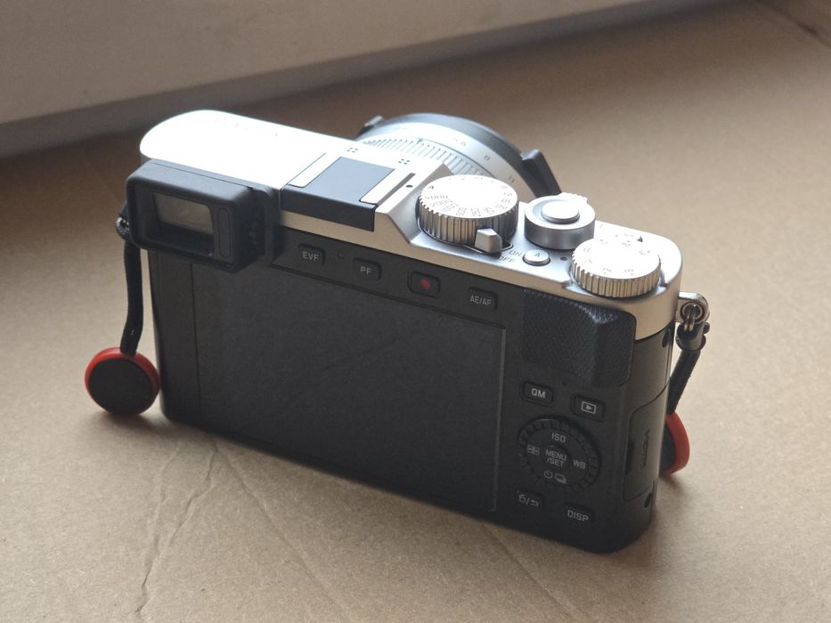 Aparat kompaktowy Leica D-lux 7
