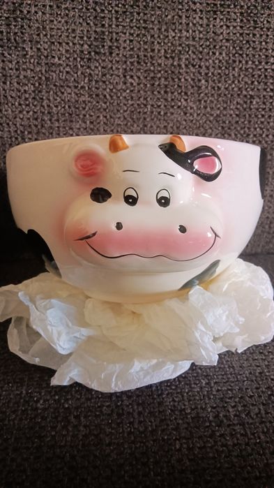 Tigela vaca em loiça