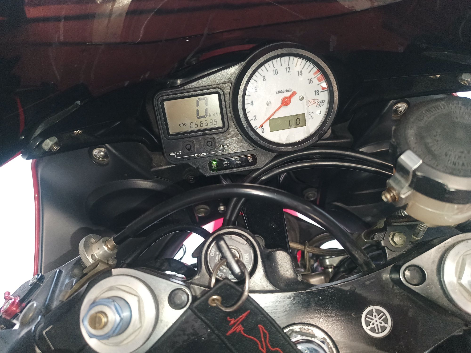 Yamaha yzf R6 RJ03 600