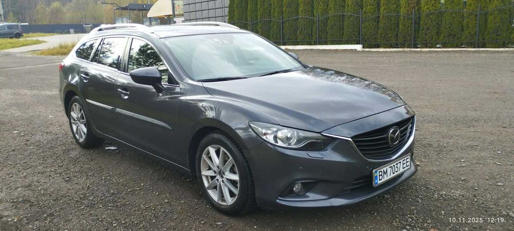 Продам сімейне авто