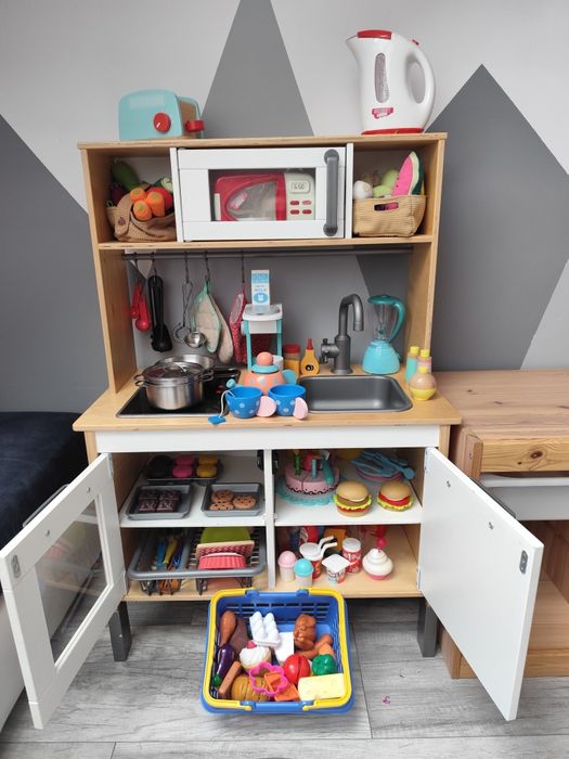 Kuchnia Ikea z akcesoriami