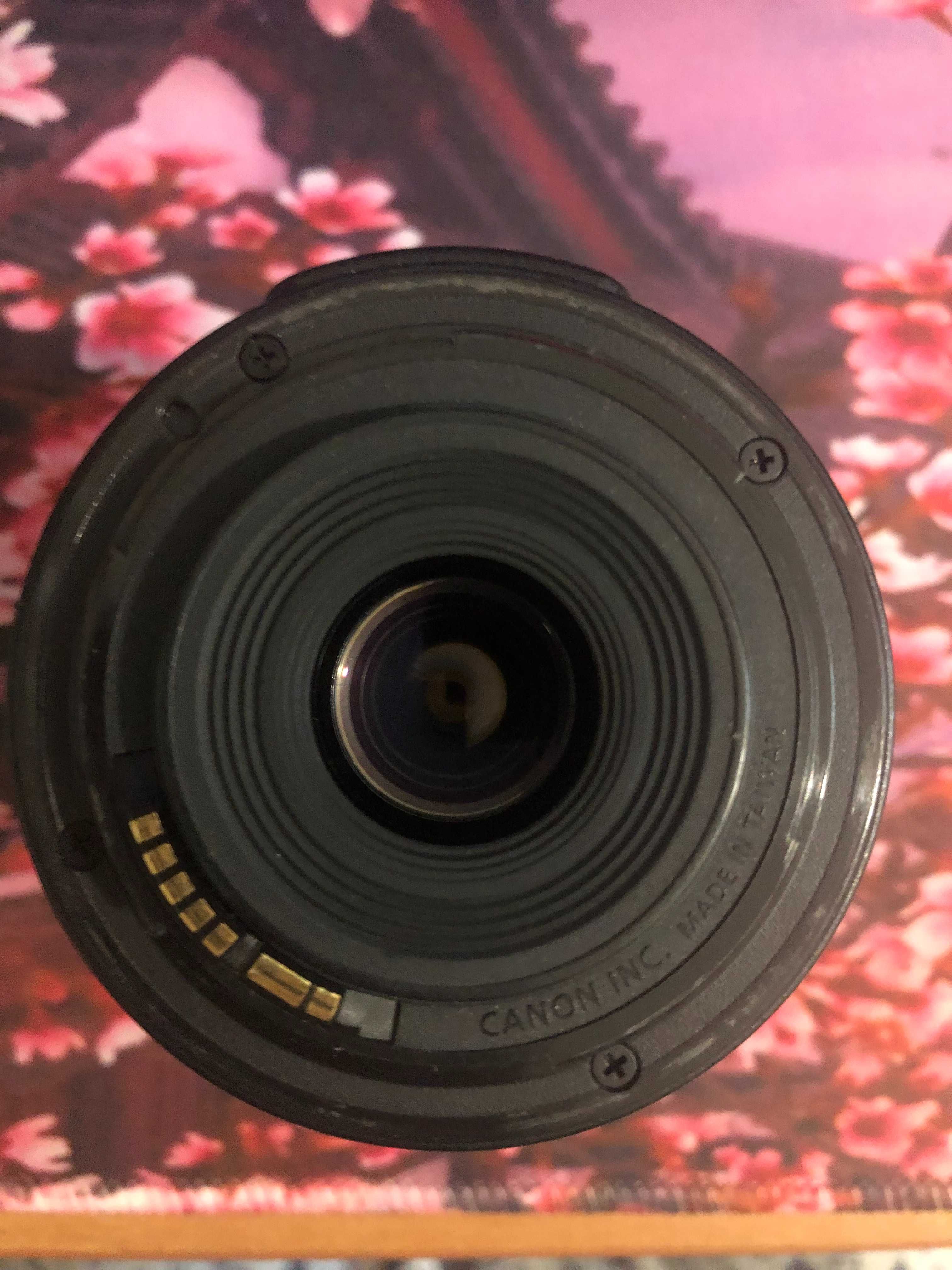 Canon EF-S 18-55mm f/3.5-5.6 IS II