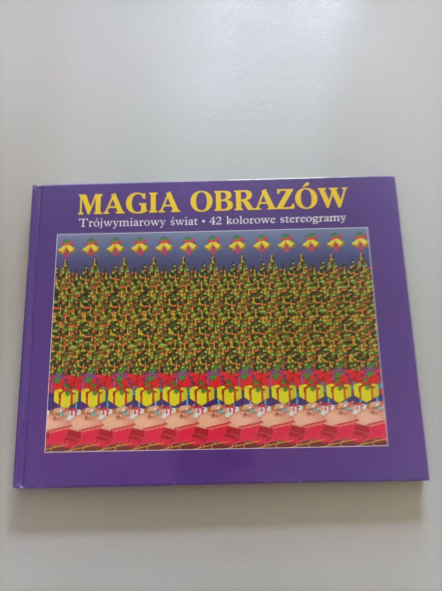 Książka trojwymiarowa magia obrazów