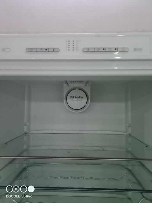Lodówka Miele KFN 129