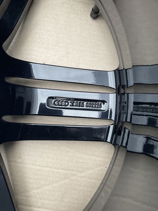 Диски Audi A4,A6 R19 оригінал (VW,Seat,Skoda)