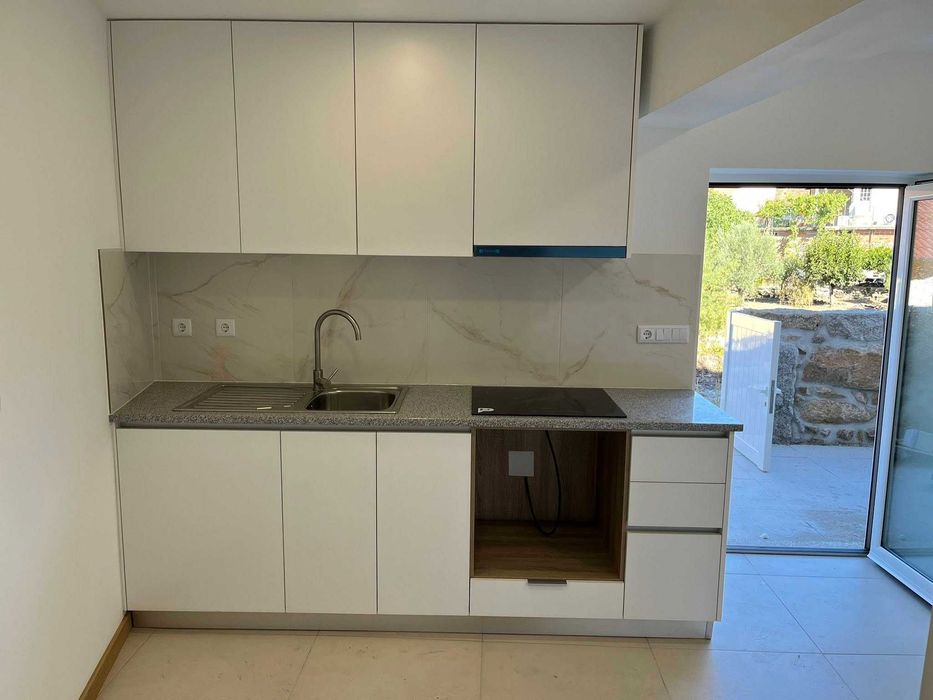 T0 com 35m² em casa típica de aldeia – Tabosa, Mangualde