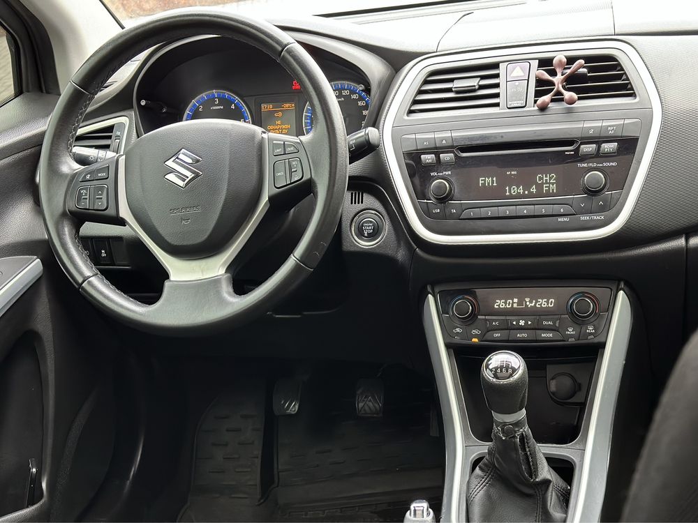 Продам Suzuki SX4 2014 1.6 дизель