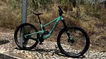 Santa Cruz Megatower - Carbon C