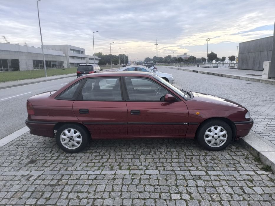 Opel Astra 1.7 turbo (Motor Isuzu)