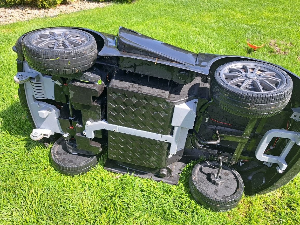 Auto na akumulator mercedes dla dzieci
