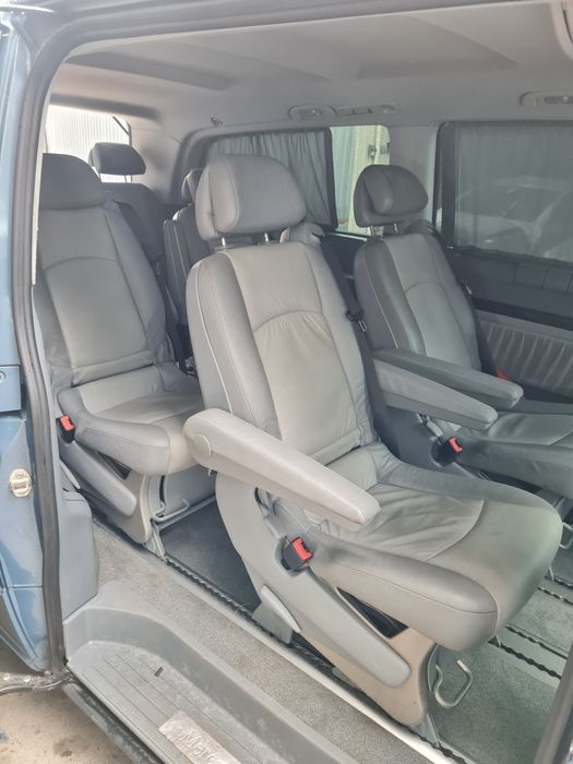 Тут файно іхати . Індівідуальний трансфер, у Європу, і Украіна