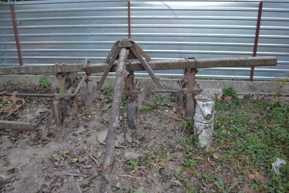 продам культиватор для міжрядного обробітку грунту