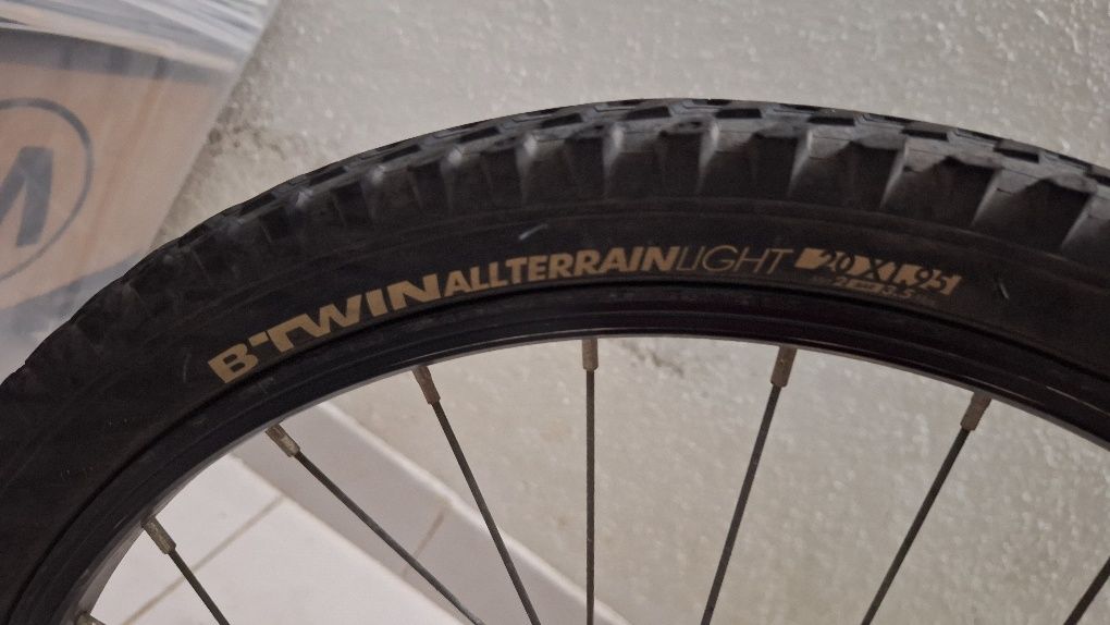Bicicleta criança Btwin Rockrider