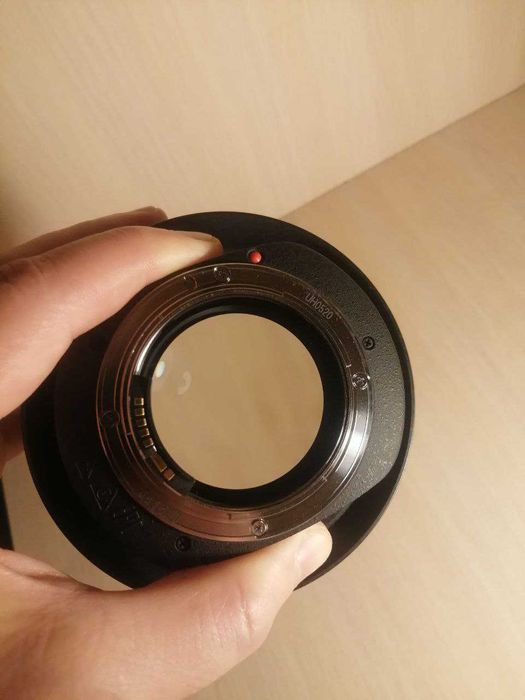 Продам Canon EF 85mm f/1.2L II USM