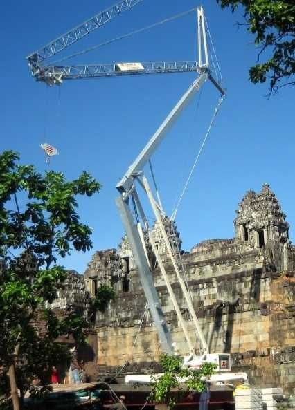 Dźwig ciesielki budowlany żuraw szybkiego montażu Terex CBR 24 PLUS