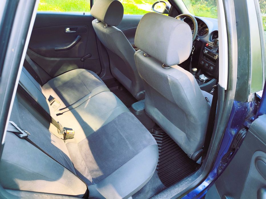 Seat Ibiza 1.4 75KM Diesel OC do 17.06.2026 przegląd do 21.06.2026