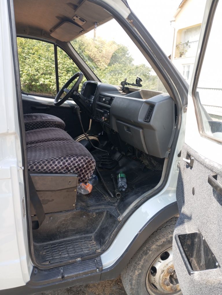 Автомобіль Газель