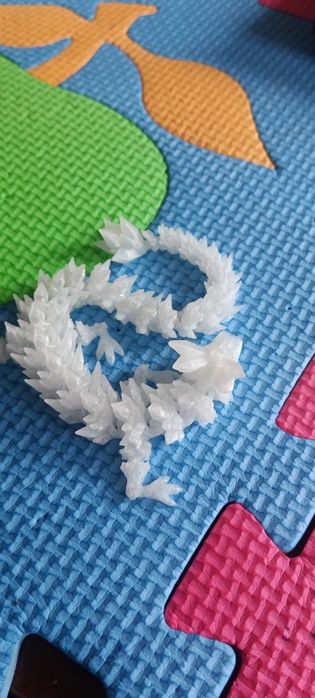 Продаю дракона 3D іграшка.