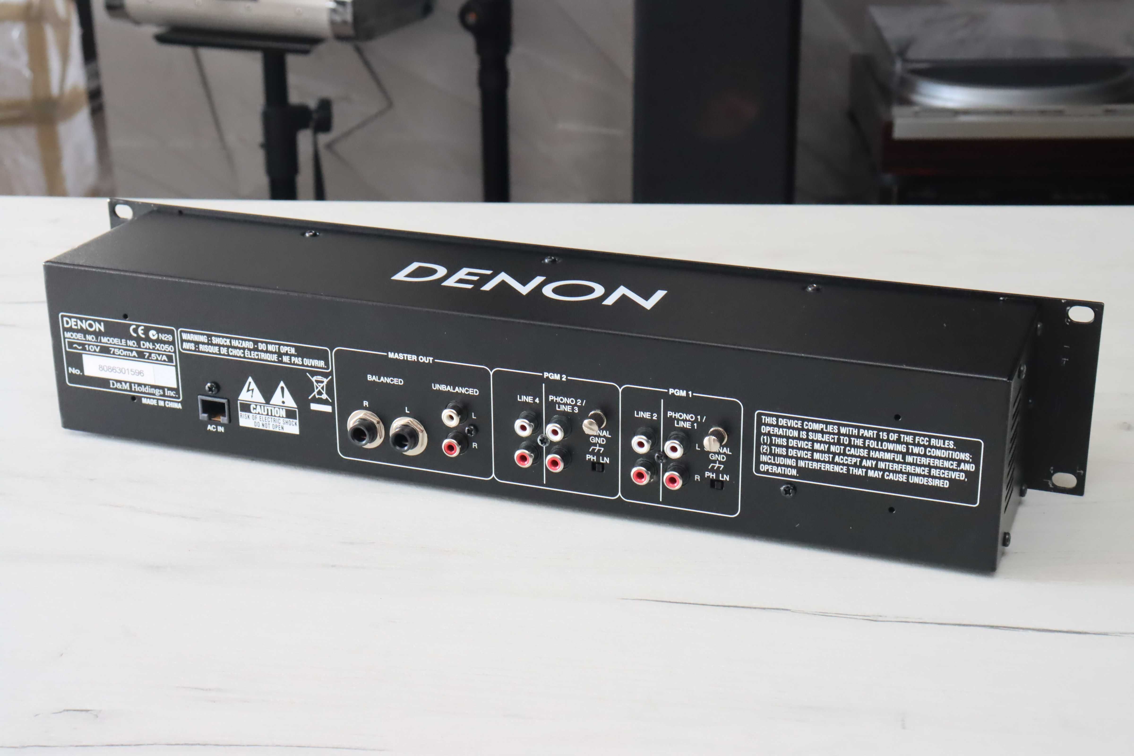 Denon DN-X050 Mikser instalacyjny rack 19