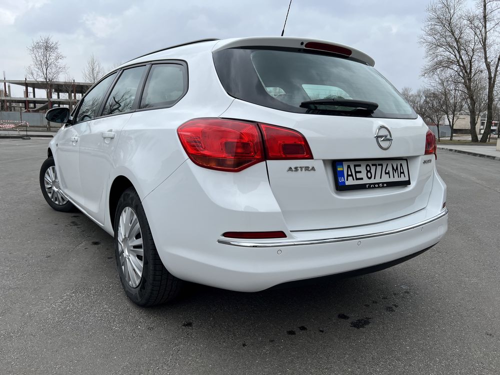 Opel Astra J 2016