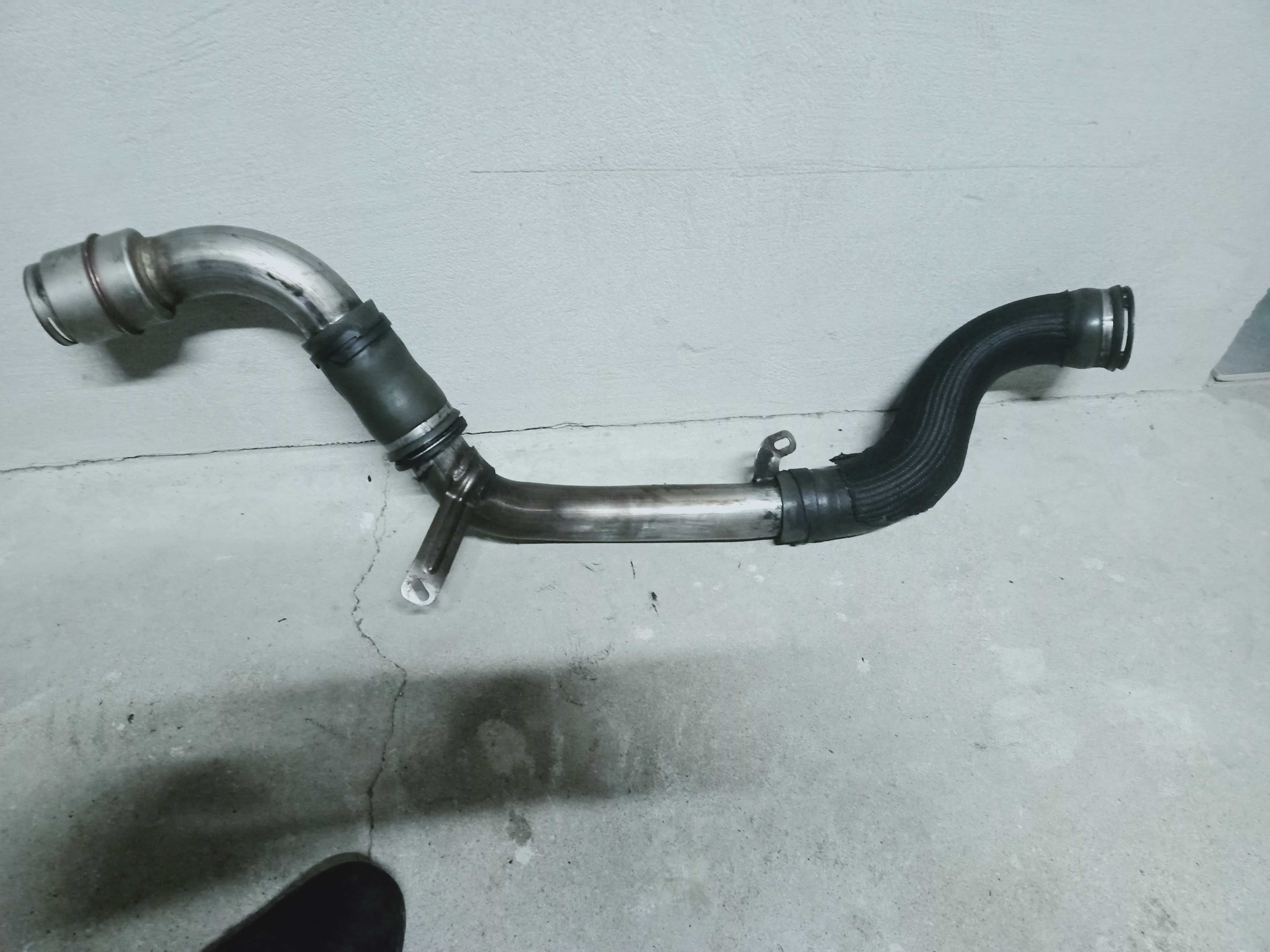 Przewód rura powietrza rura intercoolera Megane 3 laguna