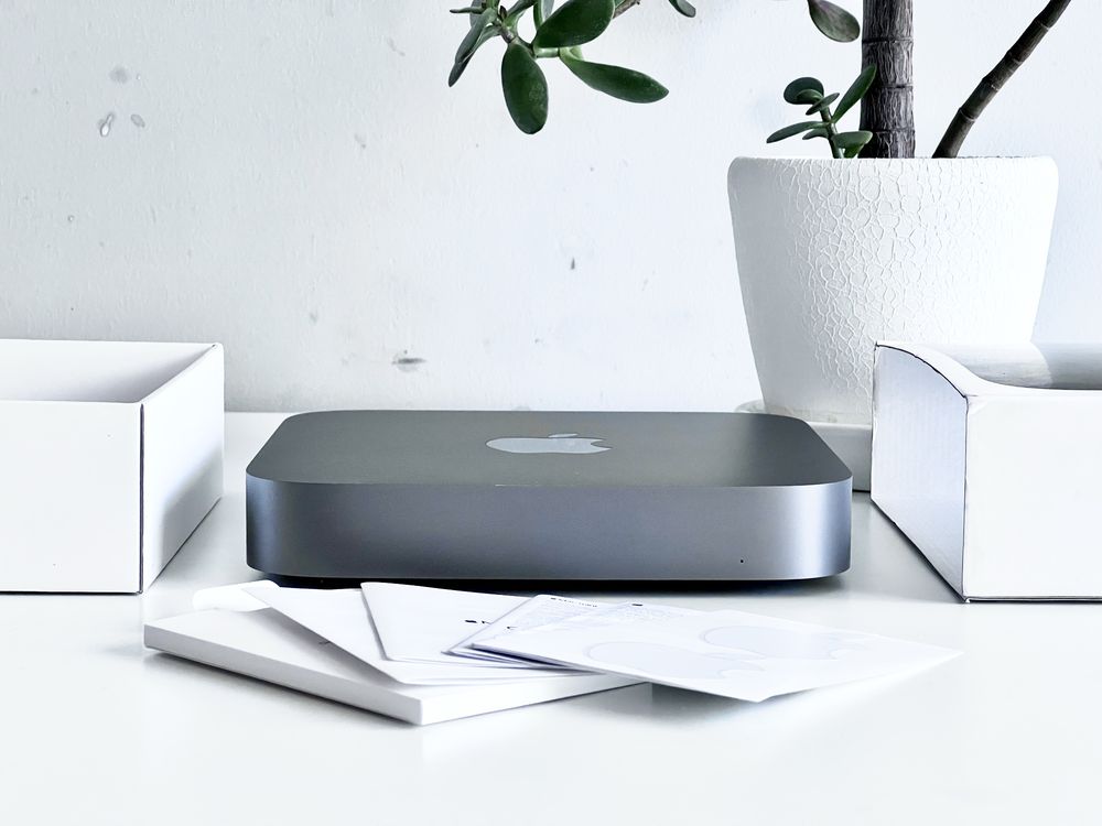 Apple Mac Mini 2018 Core i3 4 ядра, DDR4, стан нового, повний комплект