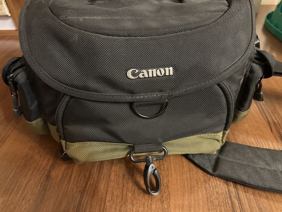 Canon 600 D + Canon Ultrasonic EFS17-85 фотоапарат обєктив