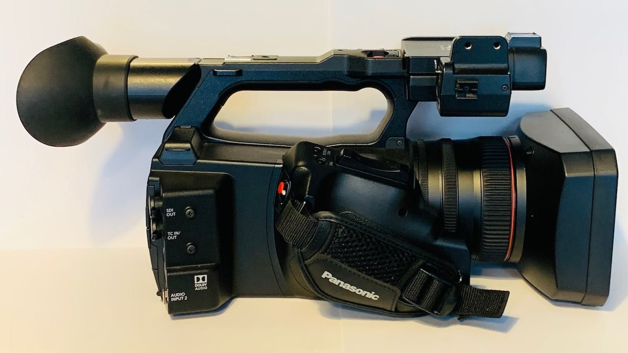 PANASONIC AG-CX350E - Profesjonalna kamera cyfrowa 4K - jak NOWA!