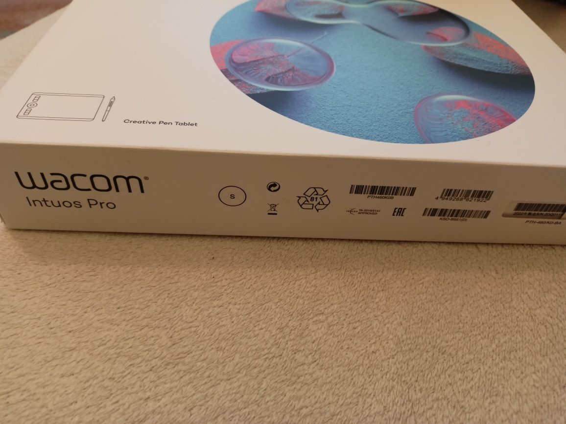 Tablet graficzny Wacom Intuos Pro S nowy
