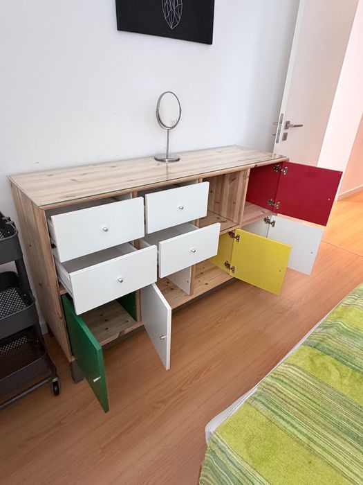 Aparador ou Cómoda com portas e gavetas para arrumação IKEA