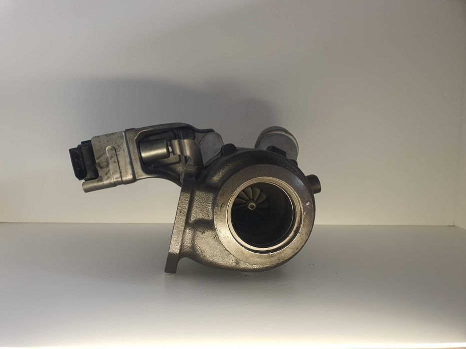 TurboSprężarka BMW 120d 320d 520d x3 2.0d 177km 163 km 143km