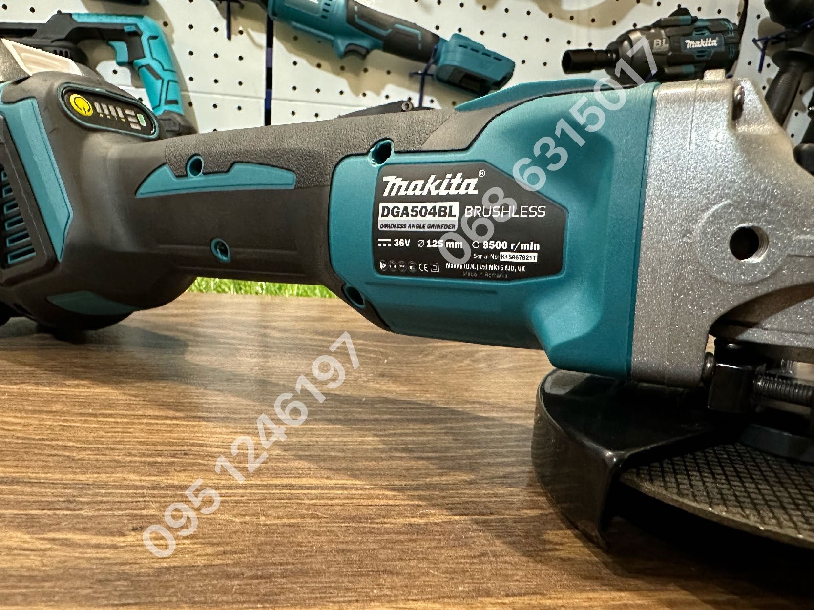 Болгарка акумуляторная Makita DGA504BL АКБ 36V 8Ah угловая шлифмашина