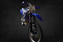 Yamaha YZ 250 F com matrícula e documentos