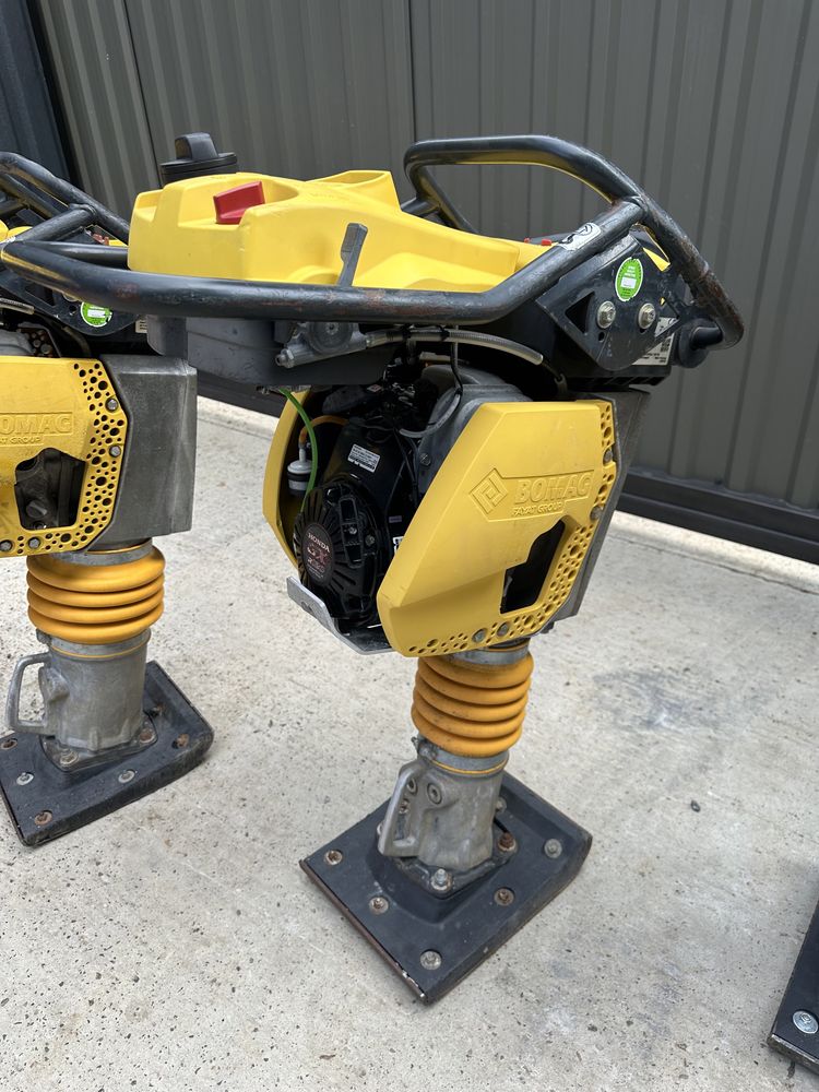Вибронога виброплита трамбовка Bomag BT 60 вибротрамбовка