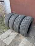 Продам резину 215/65 R16