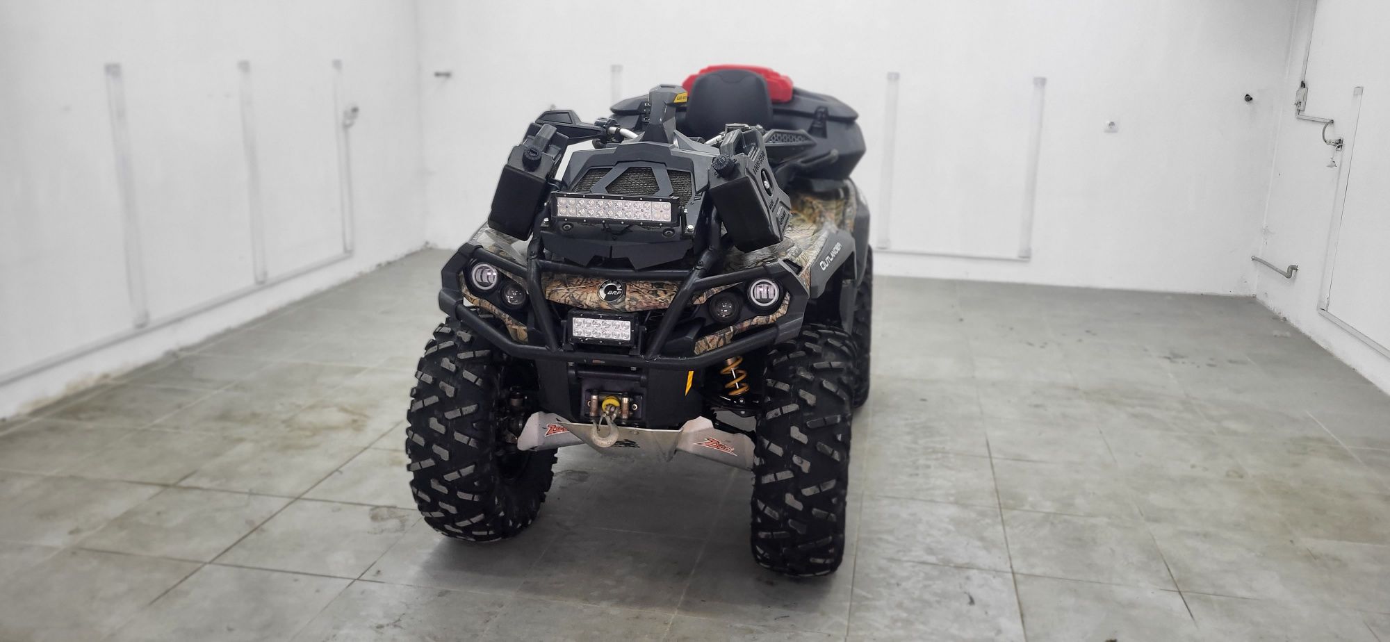 Brp outlander 1000 Xmr