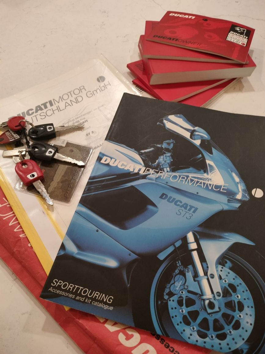 Sprzedam Ducati St3  piękny stan.
