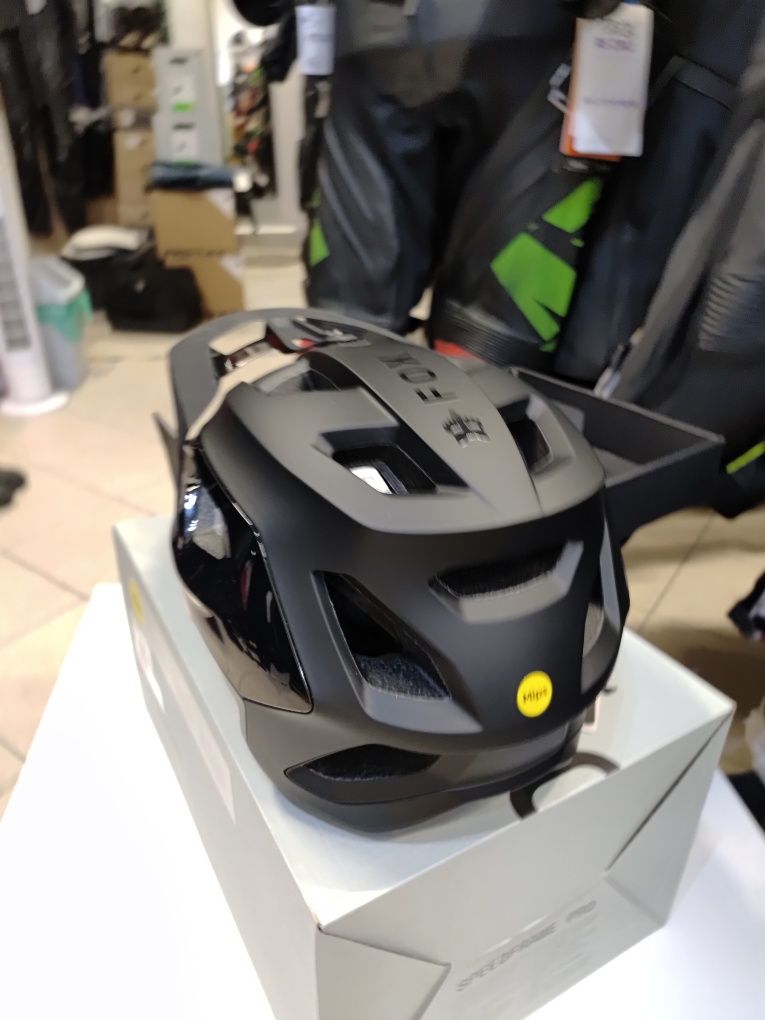 Kask rowerowy Fox SPEEDFRAME PRO  MT BLK  HFB21 roz S