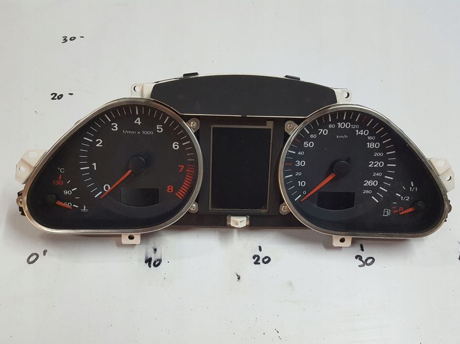 AUDI A6 C6 04-07r 2.4 V6 B LICZNIK EUROPA