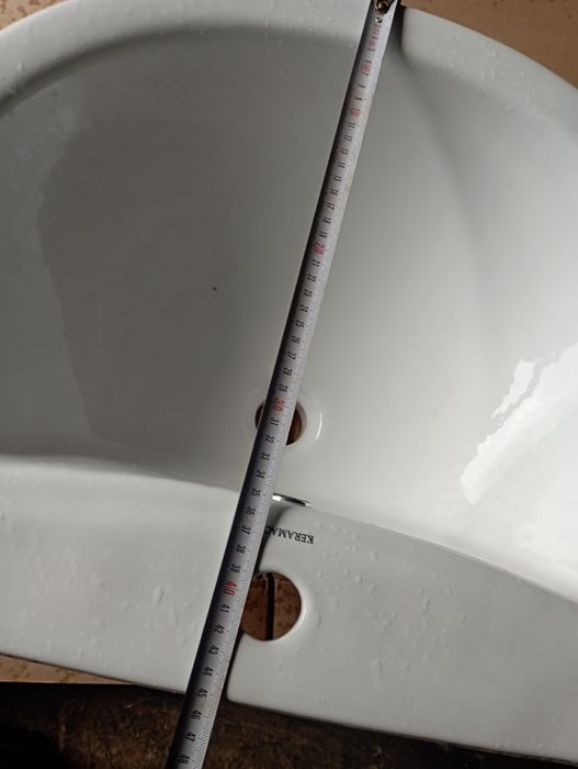 Продам умивальник з ніжкою